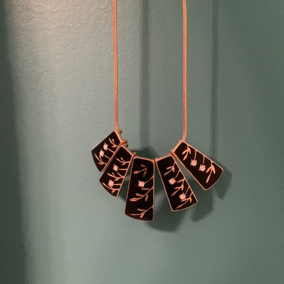 NWT HOWARDS @ 24” Gold Tone Necklace W/Black Matte Pendants Faux Diamond Design - Picture 9 of 10